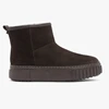 Snow boots