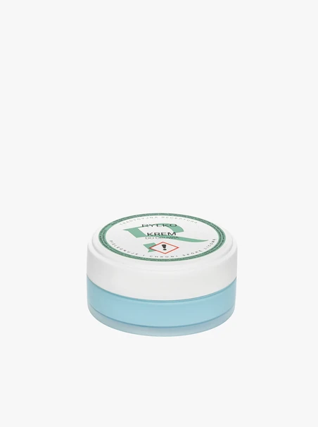 Light blue shoe cream