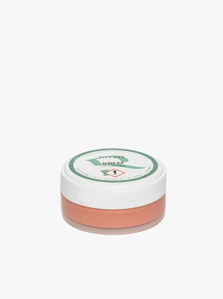 Pink shoe cream