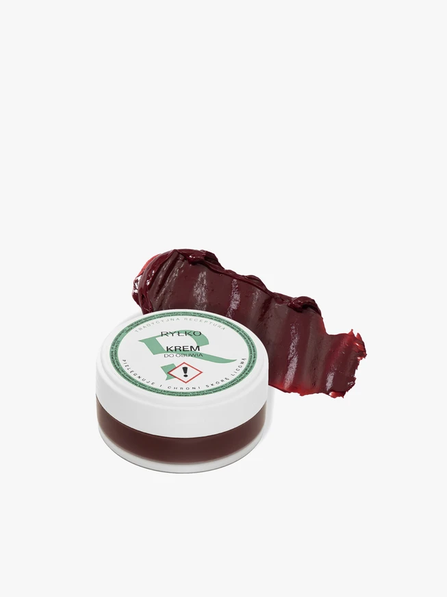 Burgundy shoe cream