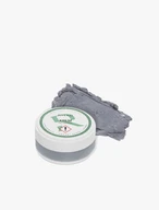 Light gray shoe cream