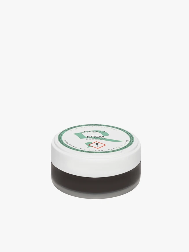 Brown shoe cream