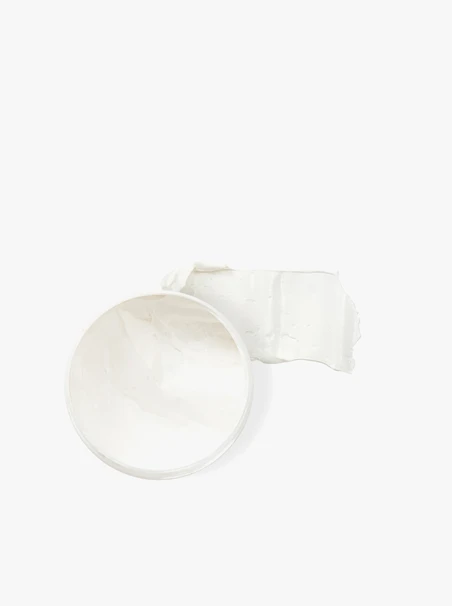 Neutral shoe cream