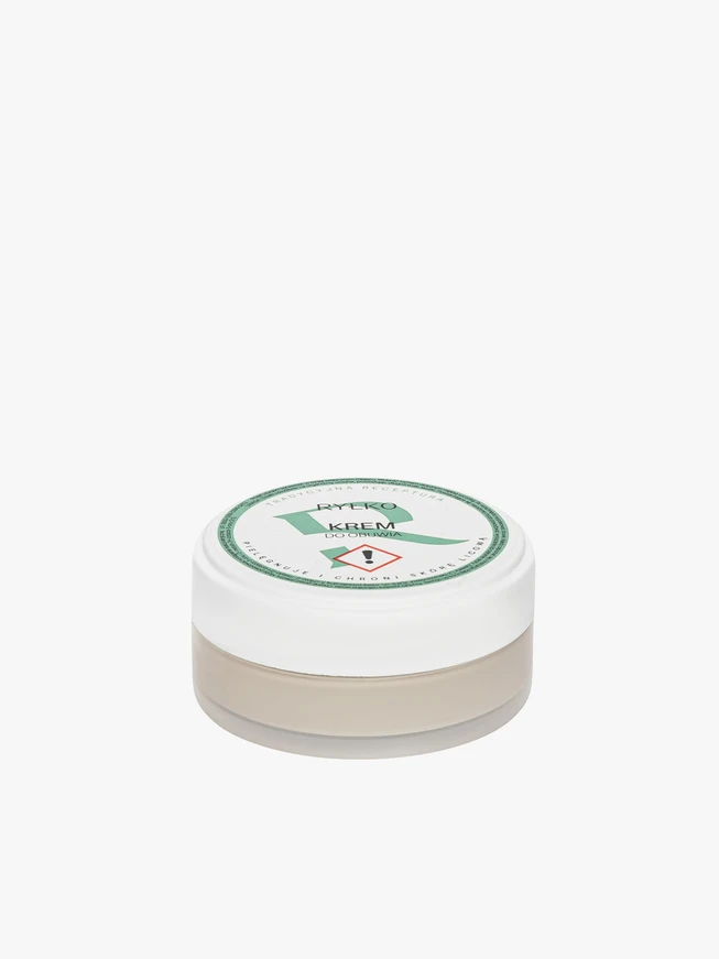 Light beige shoe cream