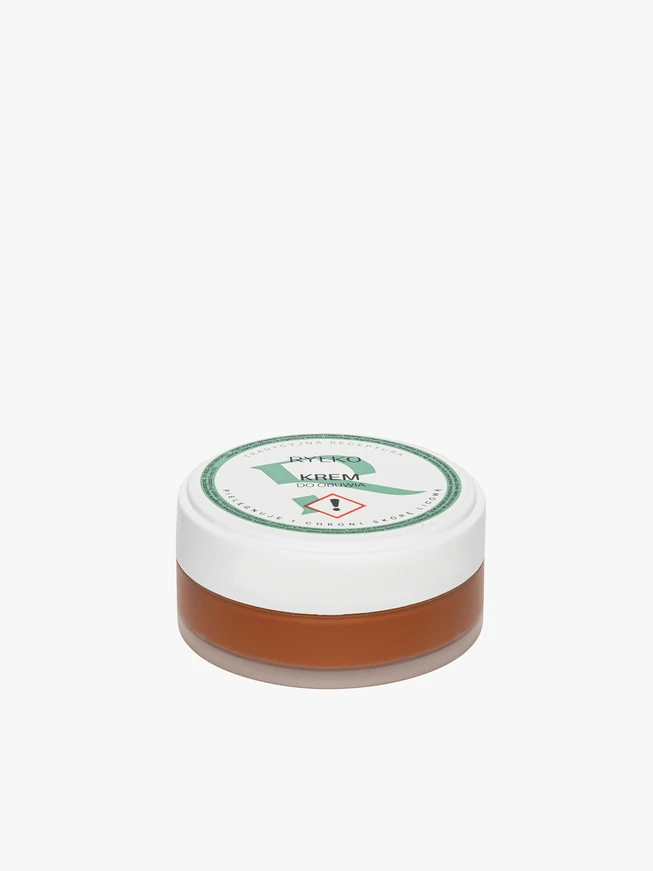 Light orange shoe cream