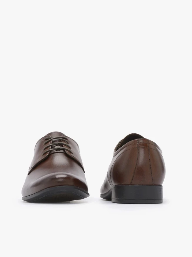 Herren-Halbstiefel mit Ziernähten