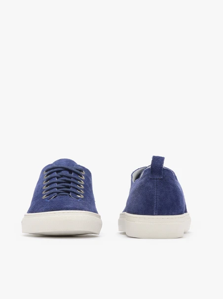 Marineblaue Turnschuhe für Männer