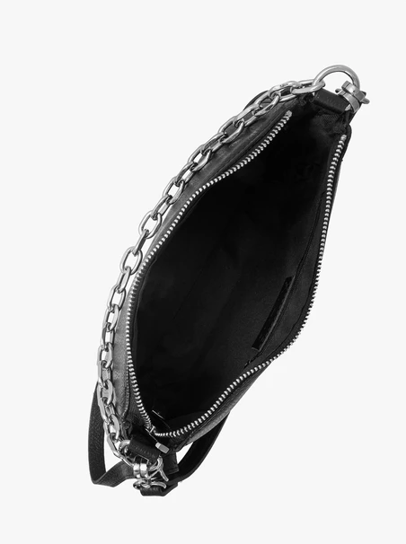Handtasche mit Silberkette