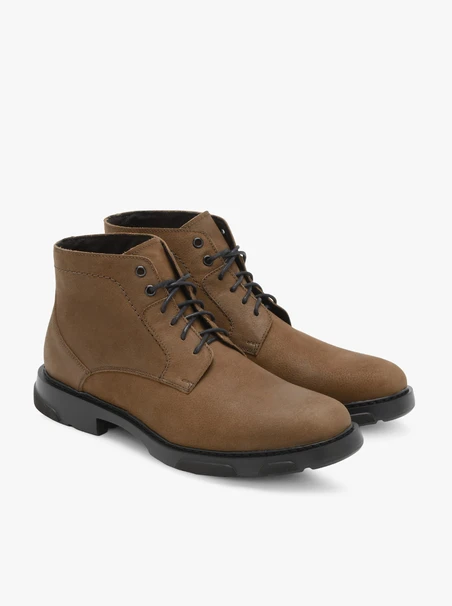 Brown casual boots
