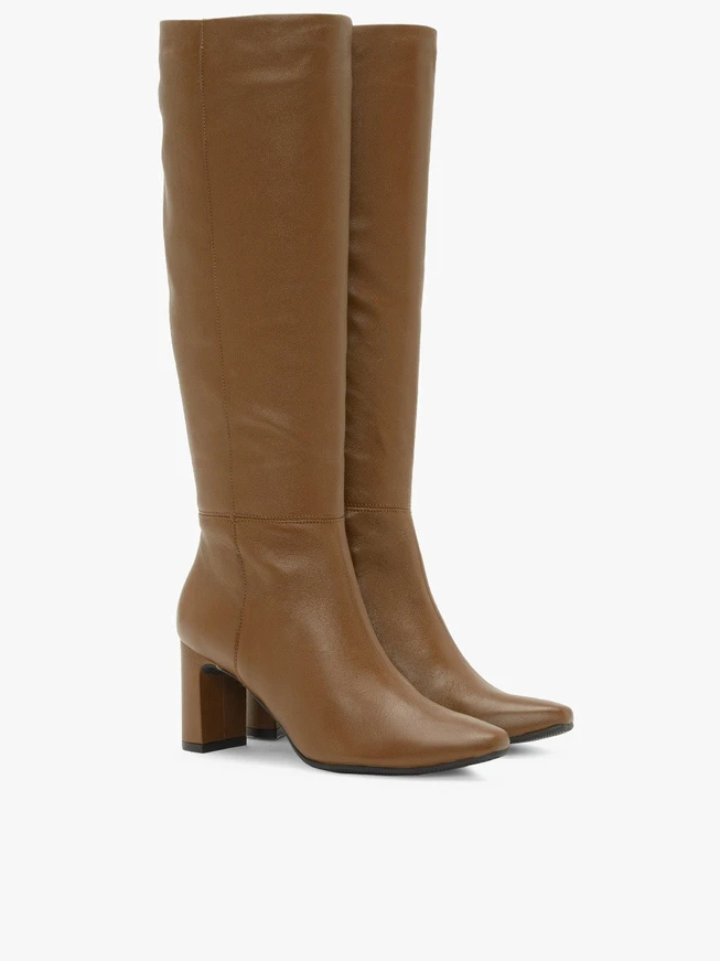 Braune Stiletto-Stiefel