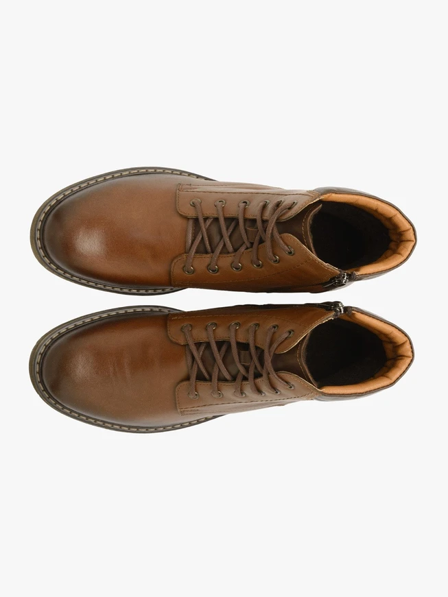 Braune Herrenstiefel