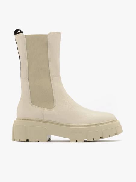 Beige Chelsea boots with lightweight sole