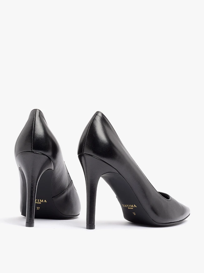 Schwarze hohe Stiletto-Pumps