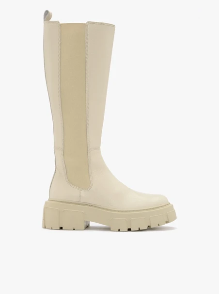Cremefarbene Stiefel mit hohem Absatz