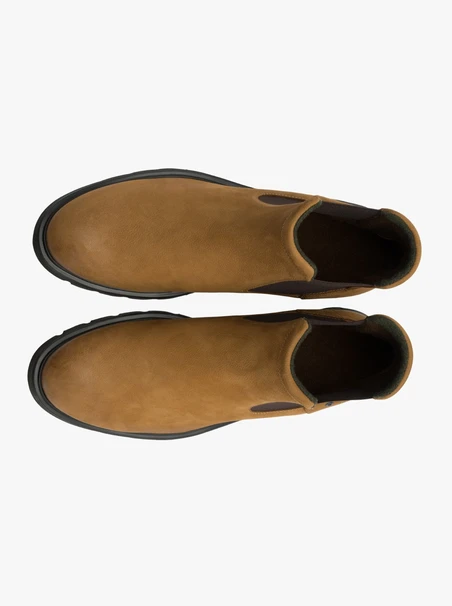 Hellbraune Nubukslipper