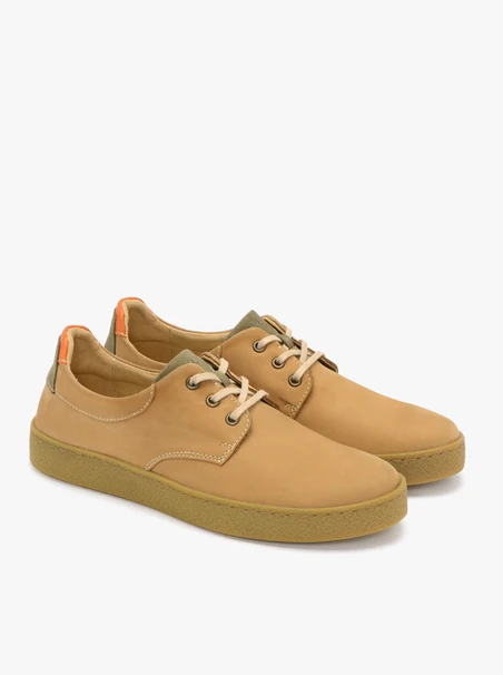 Beige Sportschuhe
