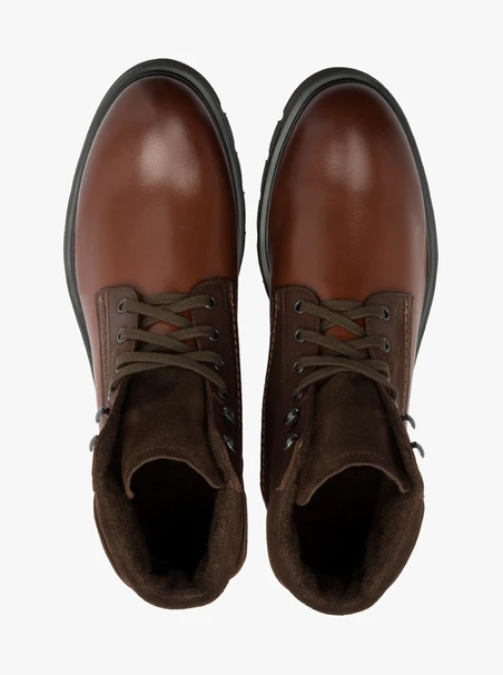 Kombinierte braune Lederstiefel