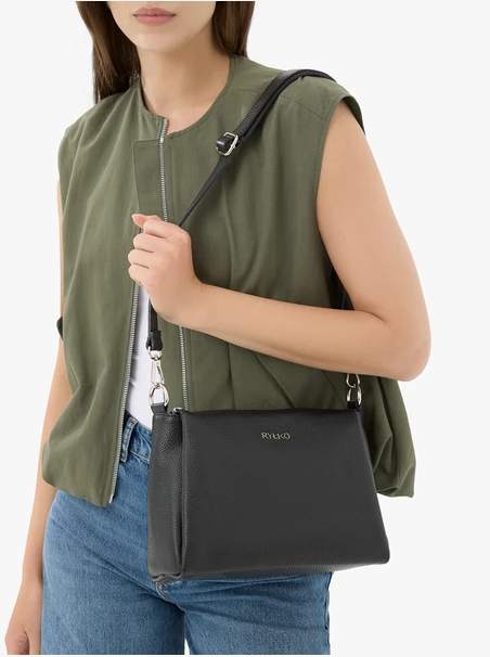 Schwarze Handtasche mit verstellbarem Riemen