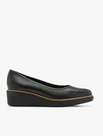Schwarze Plateau-Pumps