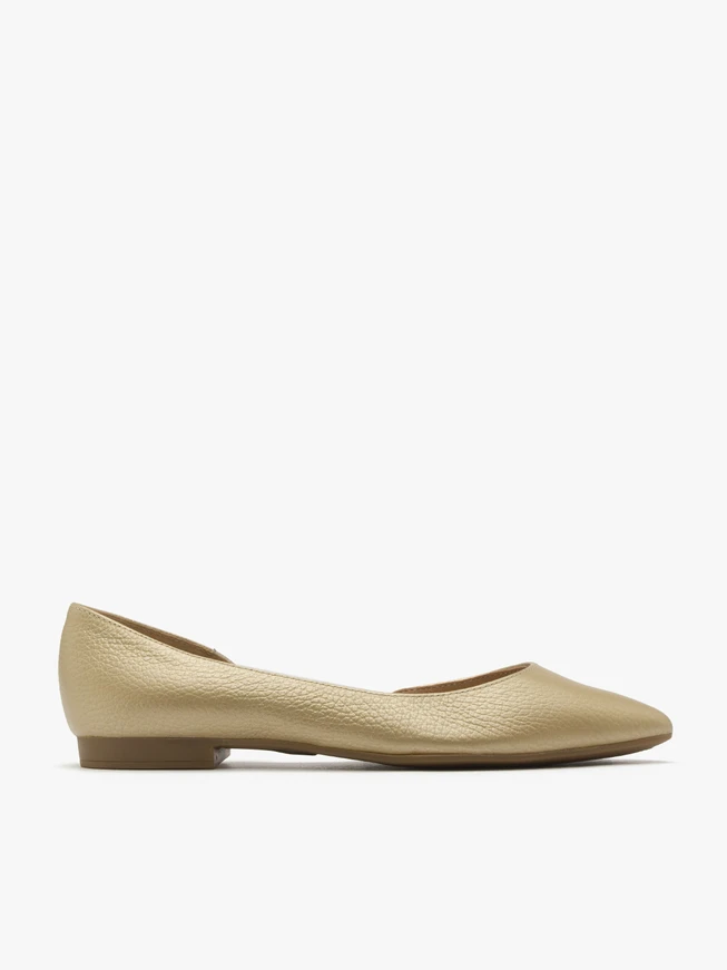 Goldene Ballerinas mit verziertem Schaft