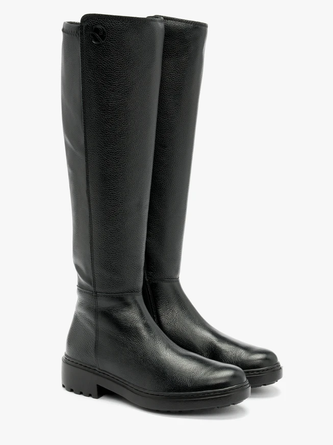 Schwarze Stiefel mit elastischem Schaft