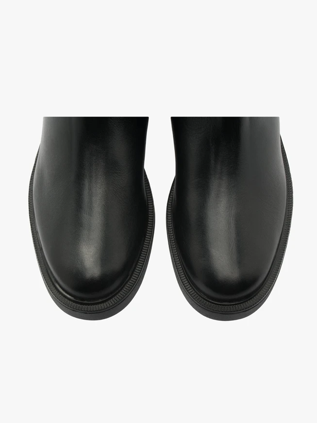 Schwarze Stiefel