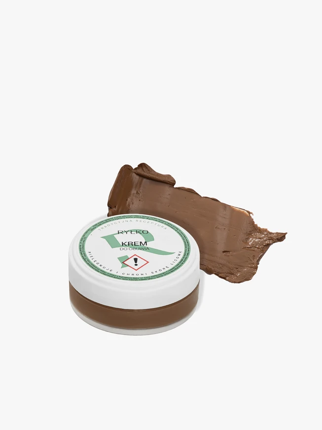 Brown shoe cream