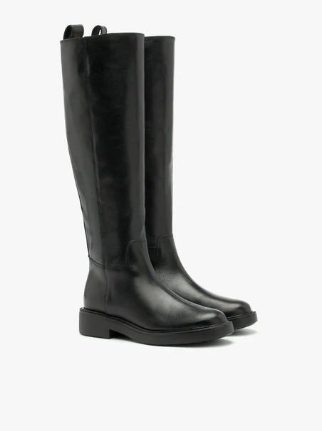 Schwarze Stiefel
