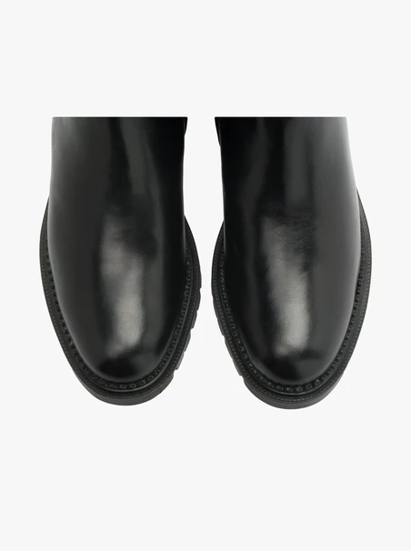 Schwarze Stiefel