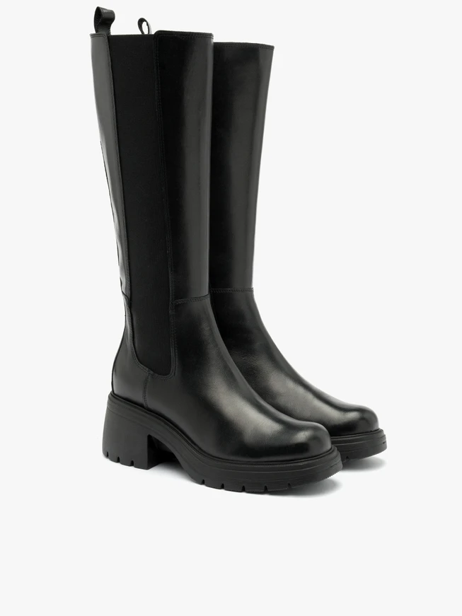 Schwarze Stiefel mit Gummizug