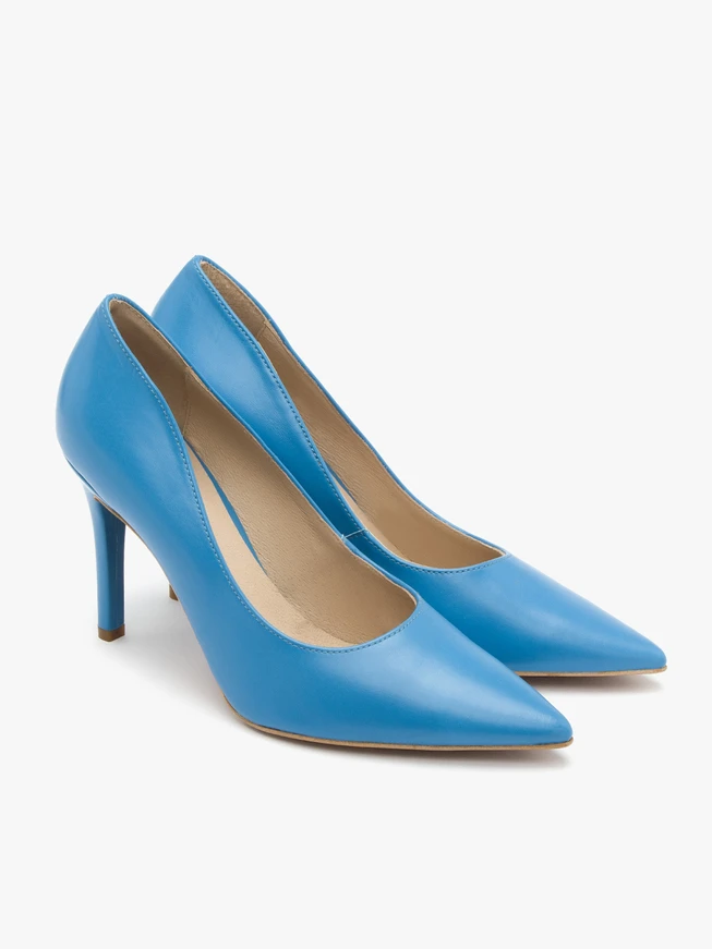 Blaue hochhackige Pumps