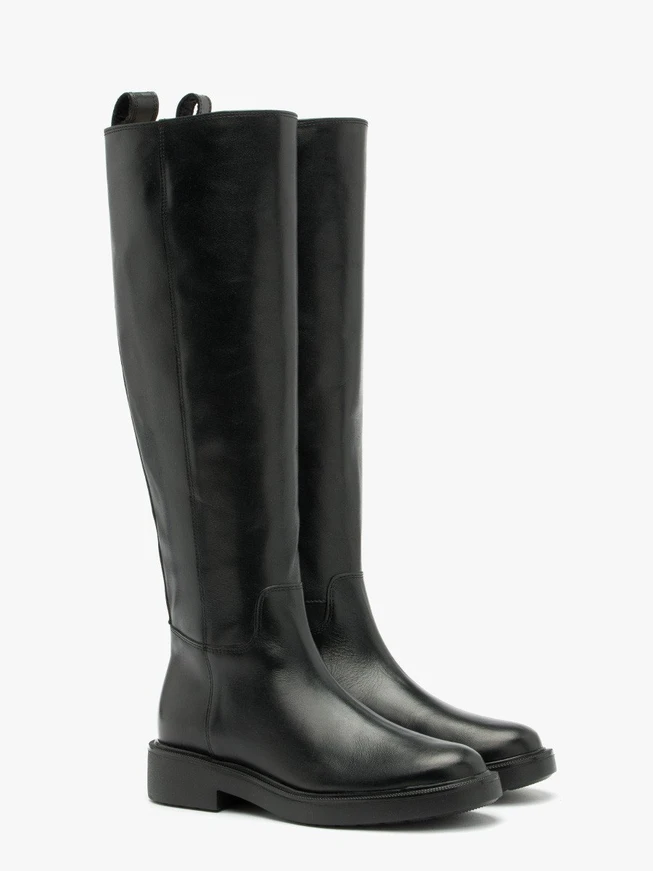 Schwarze Stiefel
