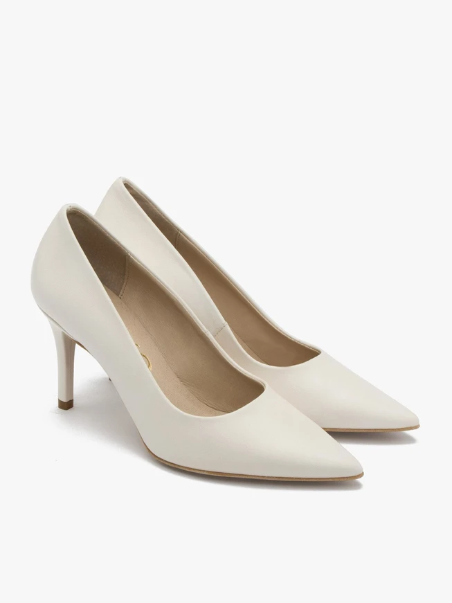 Cremefarbene Stiletto-Pumps