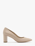 Beigefarbene Pumps mit Stilettoabsatz