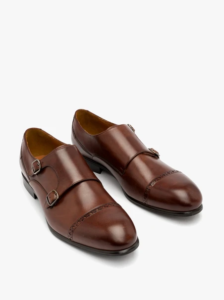 Braune Herrenhalbschuhe mit dekorativem Schaft