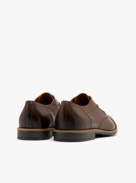 Braune Herrenhalbschuhe
