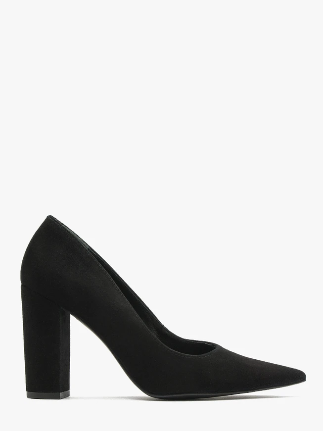 Schwarze hohe Stiletto-Pumps