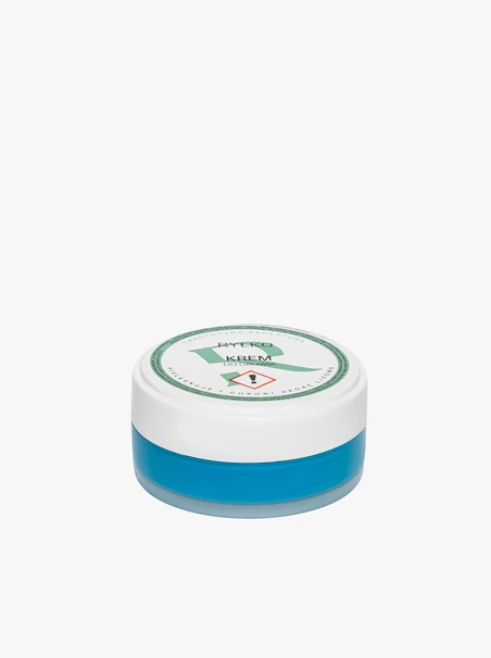 Dark blue shoe cream