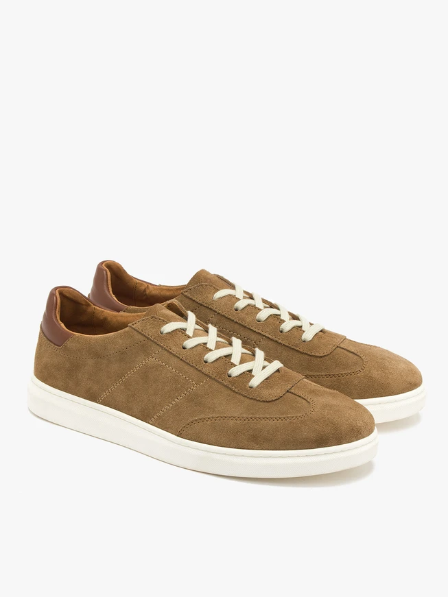 Braune Herrenhalbschuhe