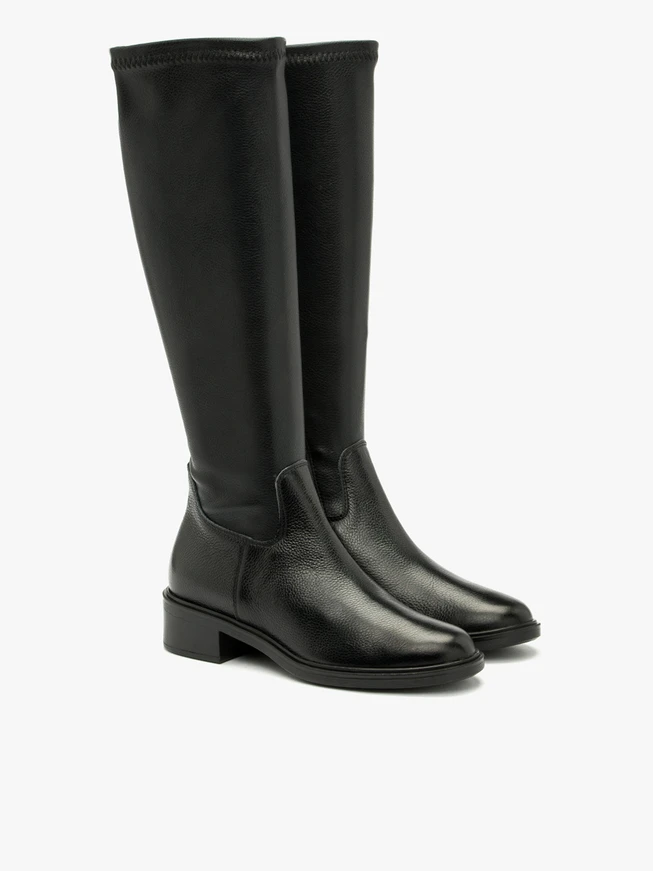 Schwarze Stretch-Stiefel mit breitem Schaft