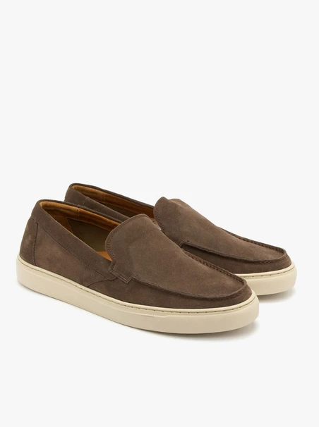 Graubraune Herrenhalbschuhe