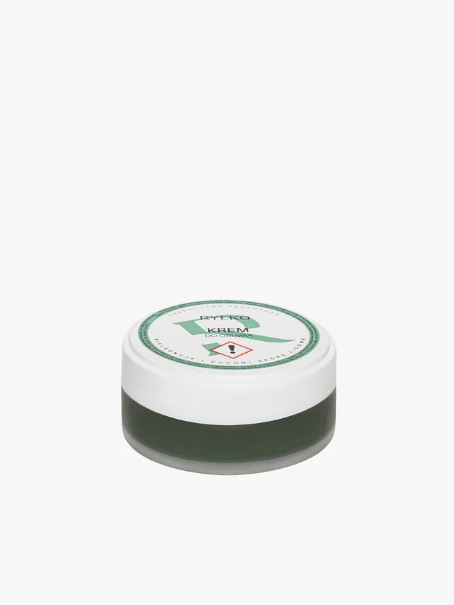 Green shoe cream