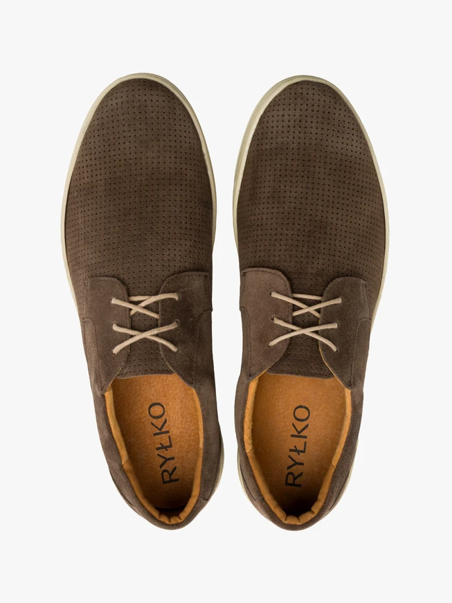 Braune Halbschuhe mit beigem Boden