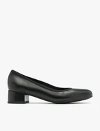 Schwarze niedrighackige Pumps
