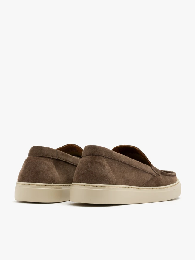 Graubraune Herrenhalbschuhe