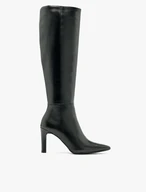 Schwarze hochhackige Stiefel