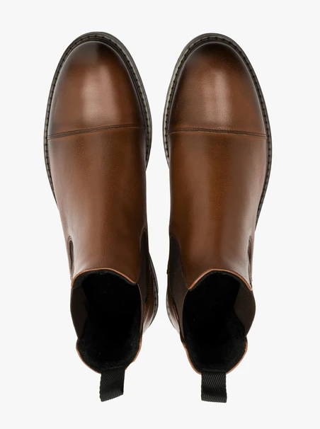 Brown men’s Chelsea boots