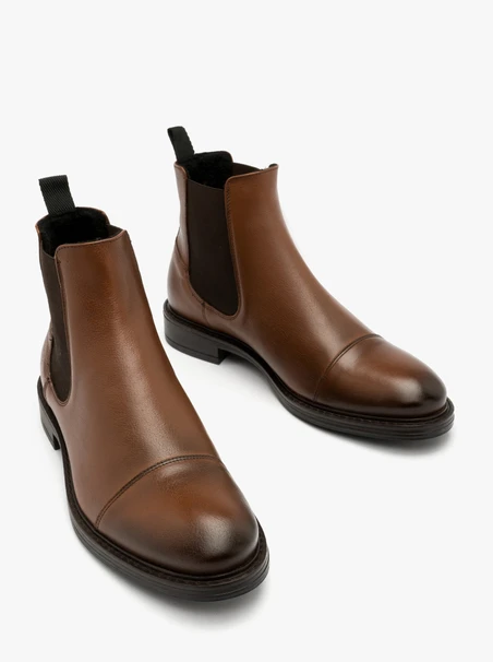 Brown men’s Chelsea boots