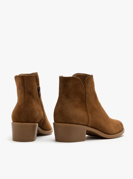 Rote Stiefel