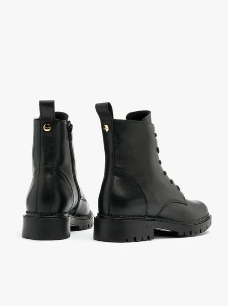 Black women’s combat boots
